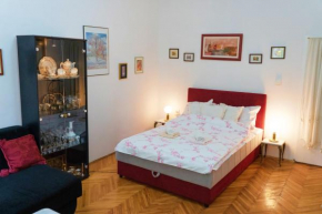 Artsy Ferhadija Studio Apartment